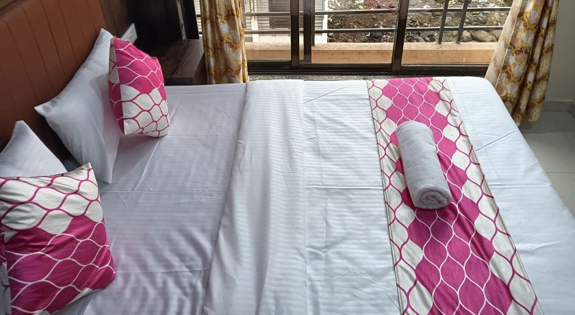 Hotel Om Sai in Navi Mumbai
