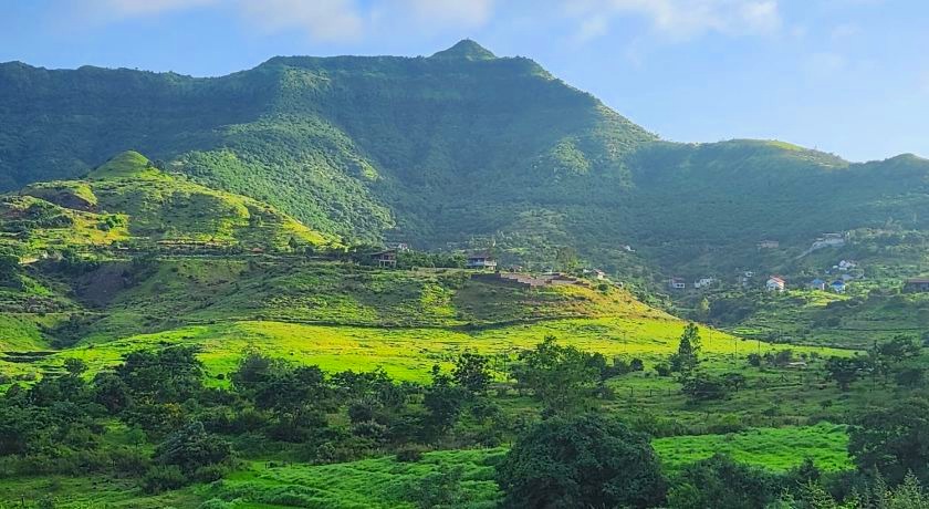 Mount View Lodging and Restro in Pune