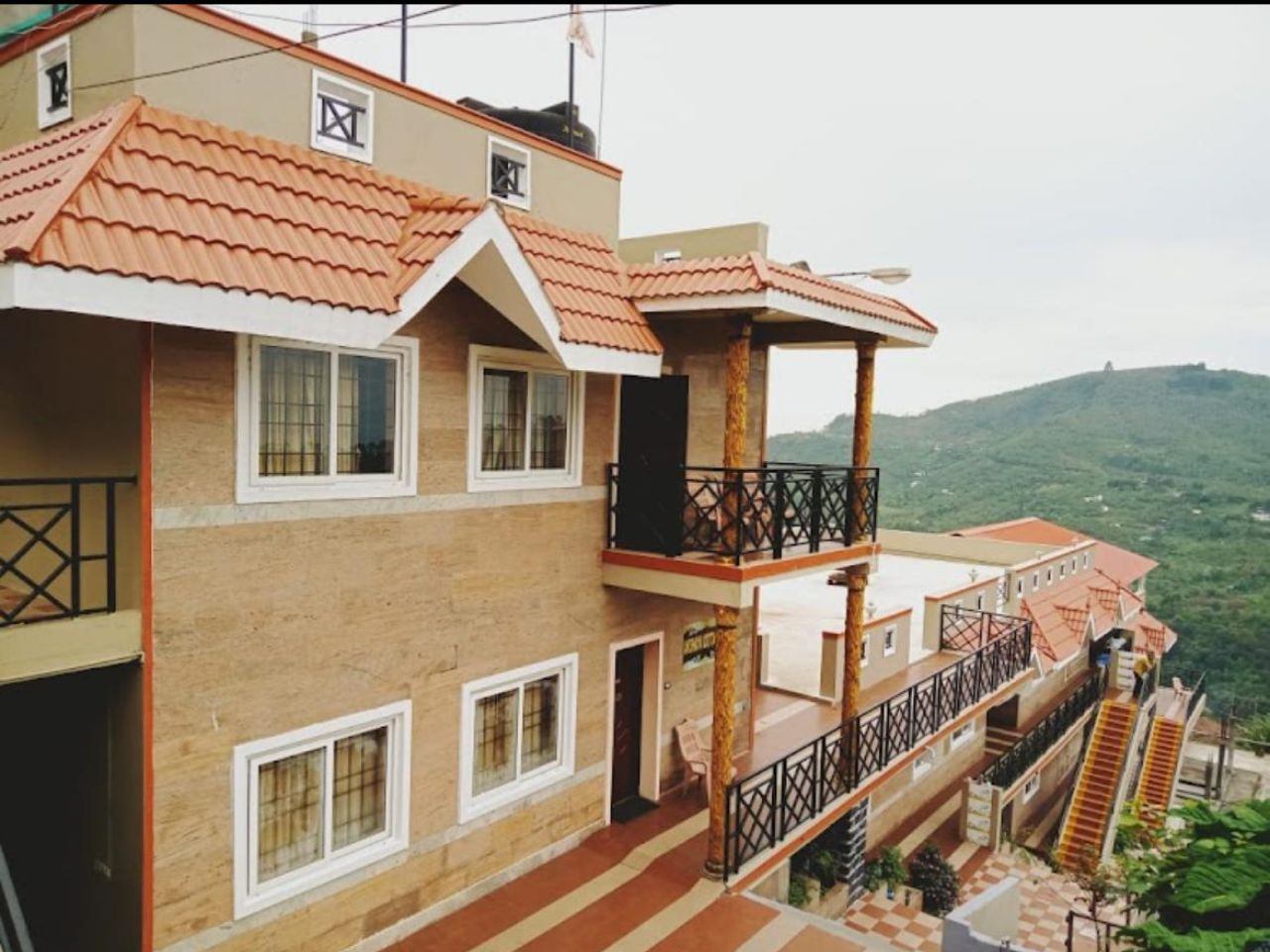 Le Grace Apoorva Residency in Kodaikanal