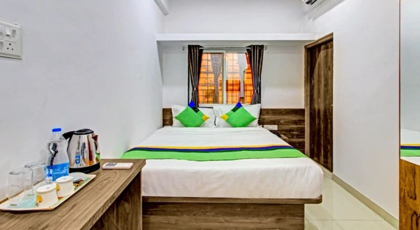 The White House Hotel in Pune