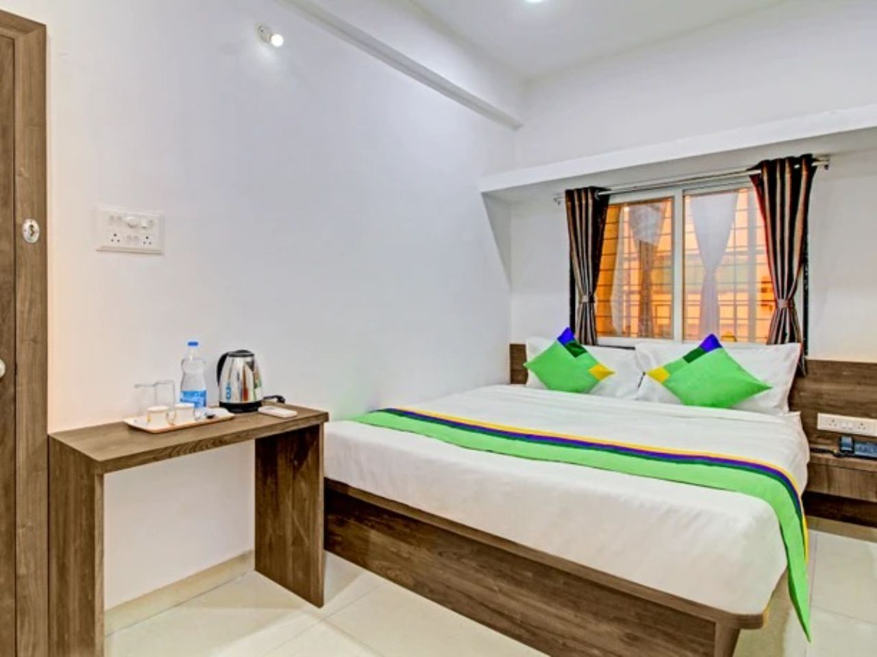 The White House Hotel in Pune