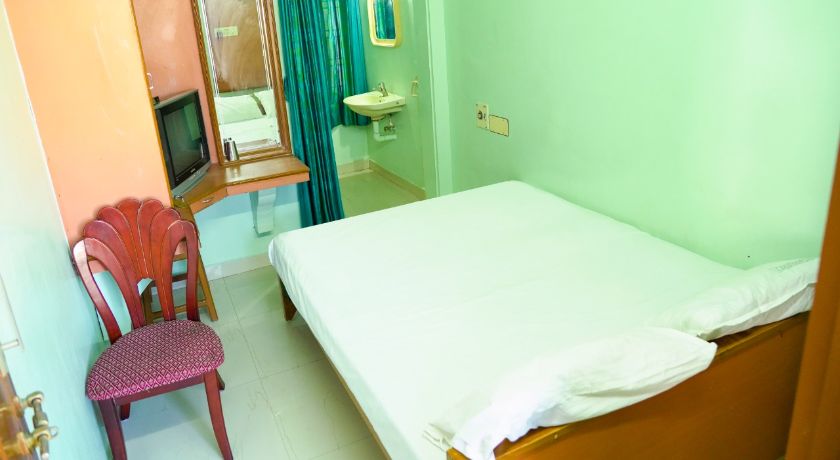 Balamurugan Residency in Thiruchendur