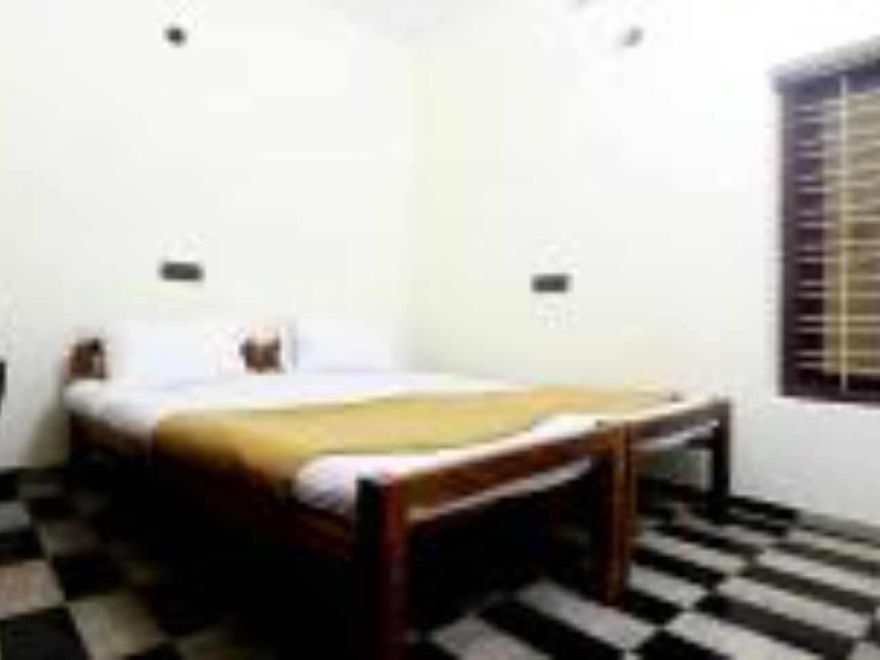 Hotel Brishen and Gavin Inn in Marthandam
