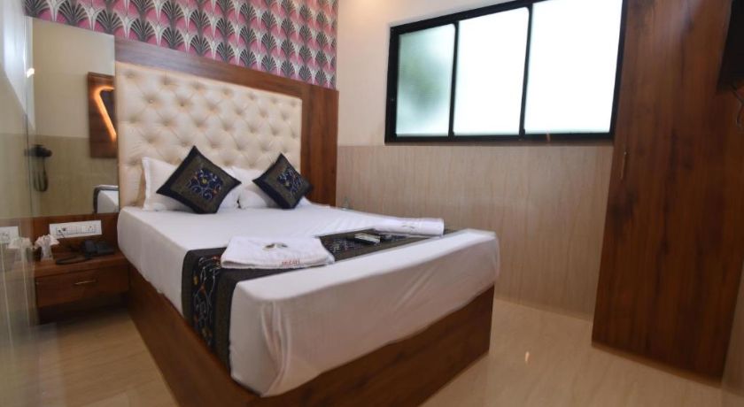 Hotel Dream Palace Residency in Mumbai