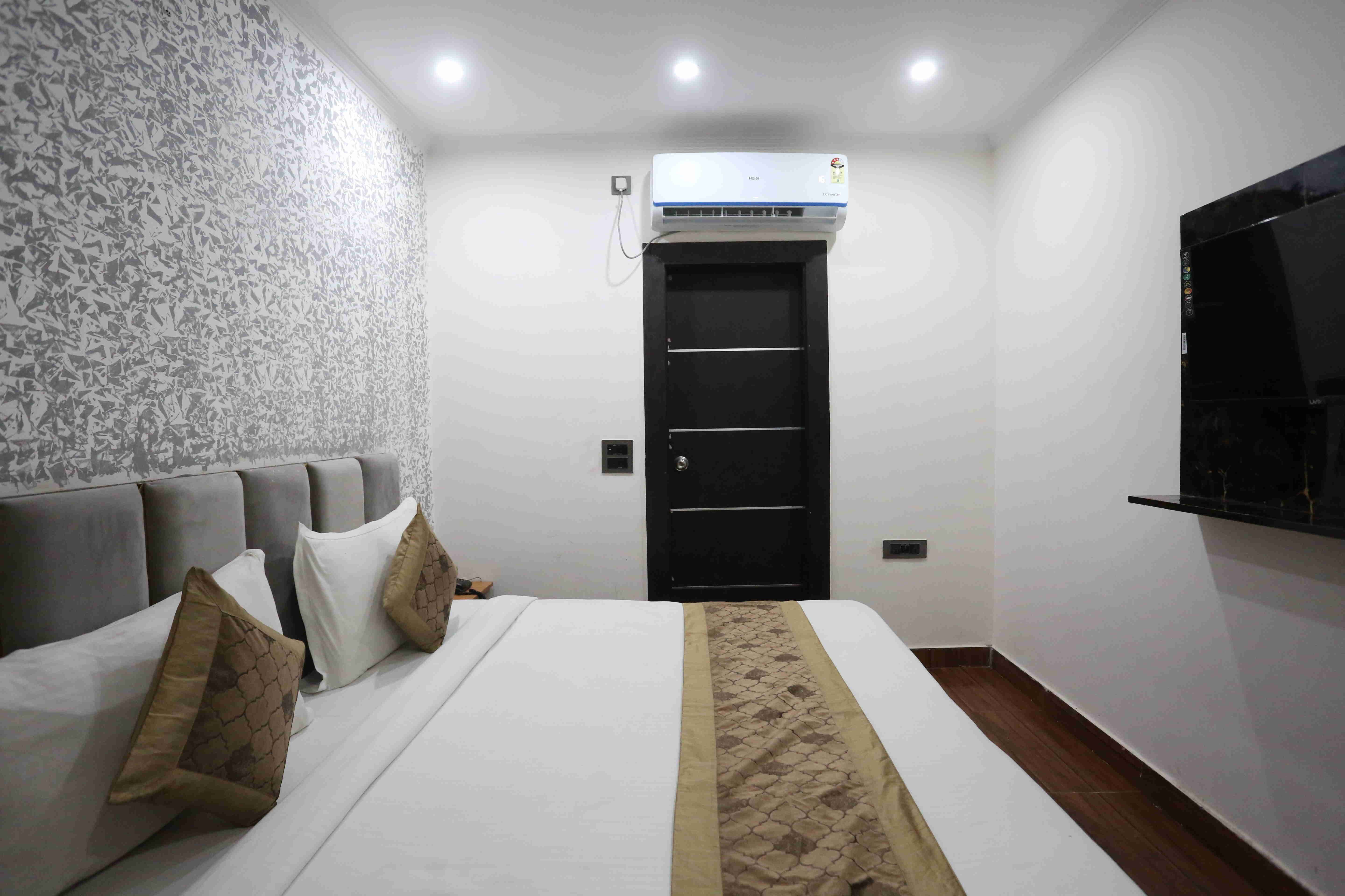 Hotel Twamev in Delhi