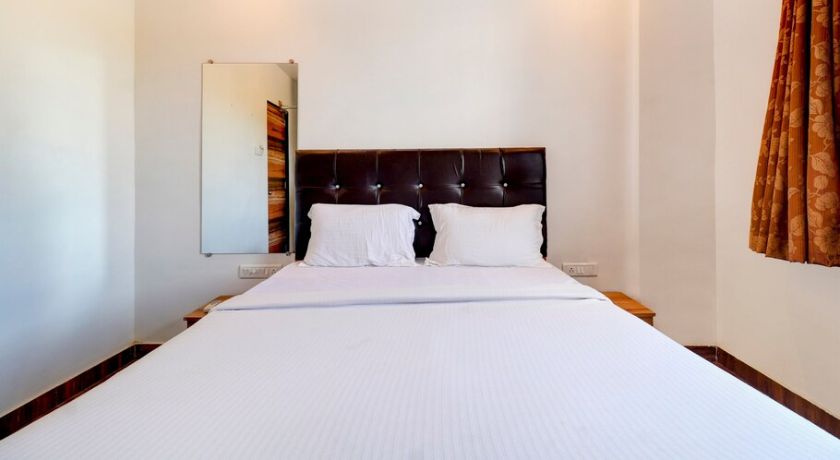 Hotel Dream Palace in Thane