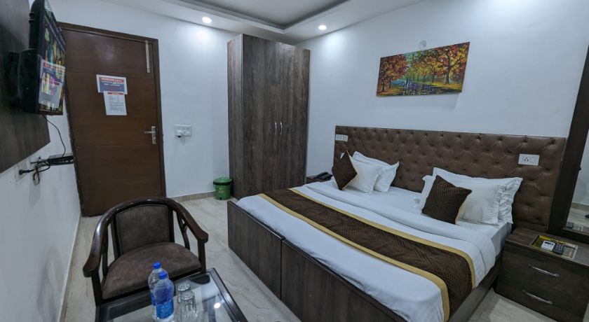 Hotel Aron By The Premium Villa in Delhi