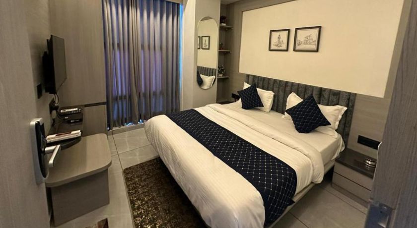 Hotel Asiana Sky in Ahmedabad