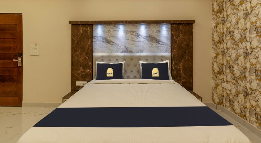 Mayuri Residency Hotel in Bangalore