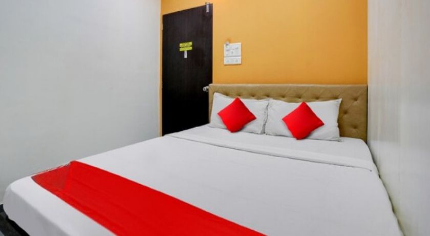 Hotel Ashwi in Navi Mumbai