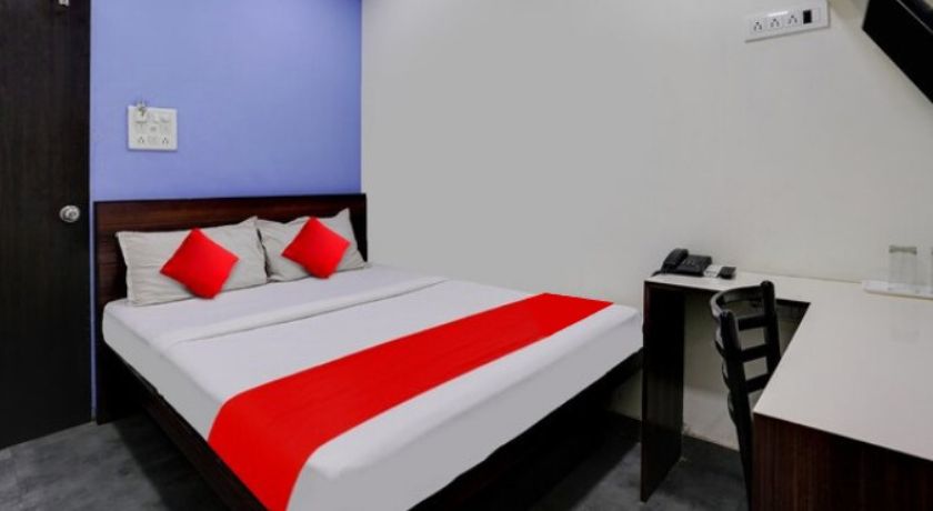 Hotel Ashwi in Navi Mumbai