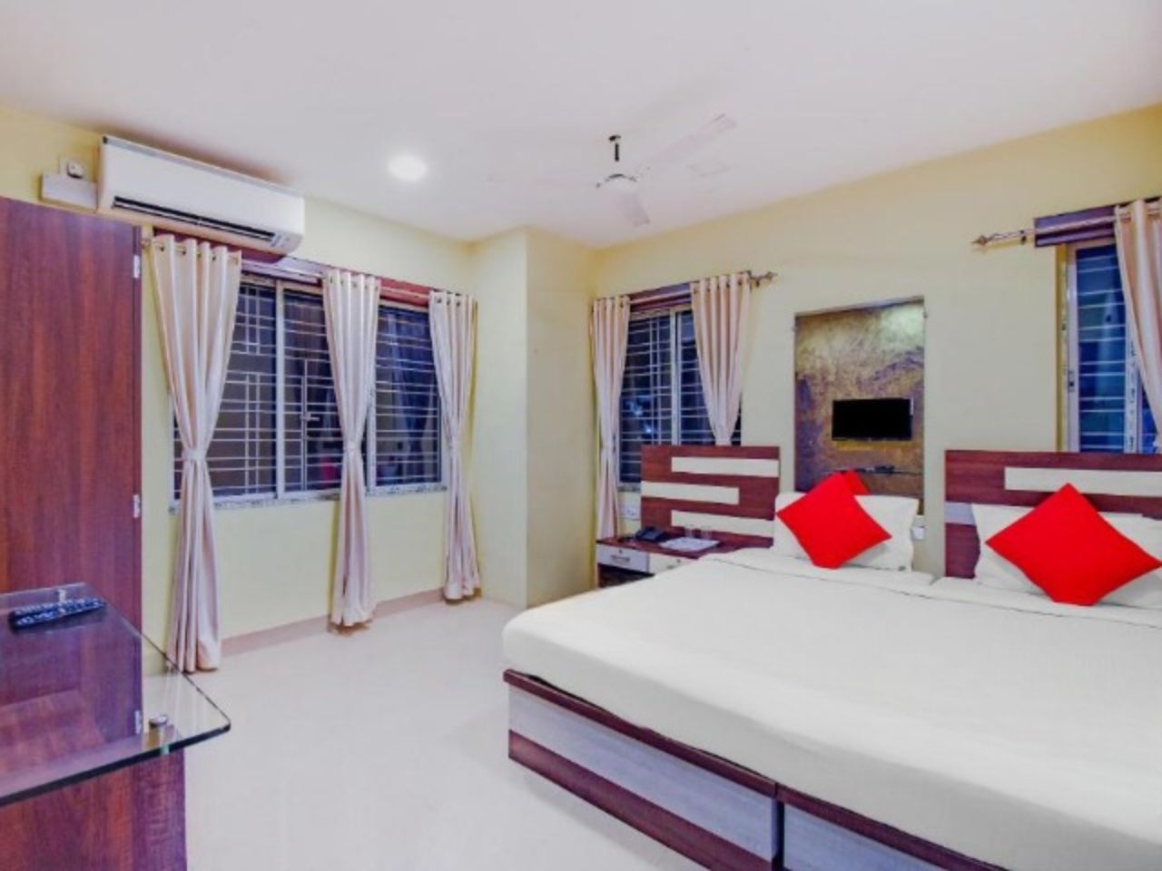 Tranquil Stay in Kolkata