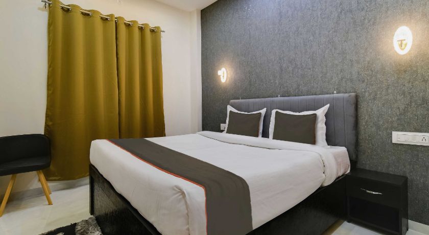 Hotel Iconic Stay in Indore