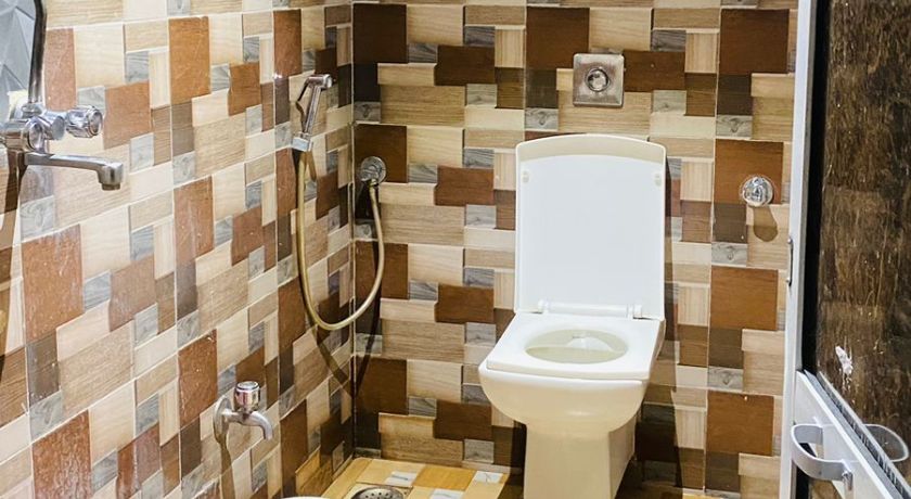 Hotel Shunty Residency in Thane