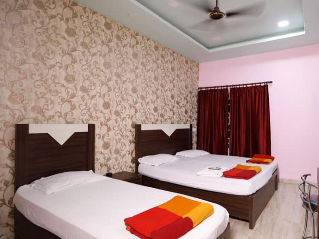 Hotel Royal Inn in Bhubaneswar