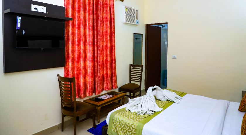 Hotel Global Inn By Quality Inn in Delhi