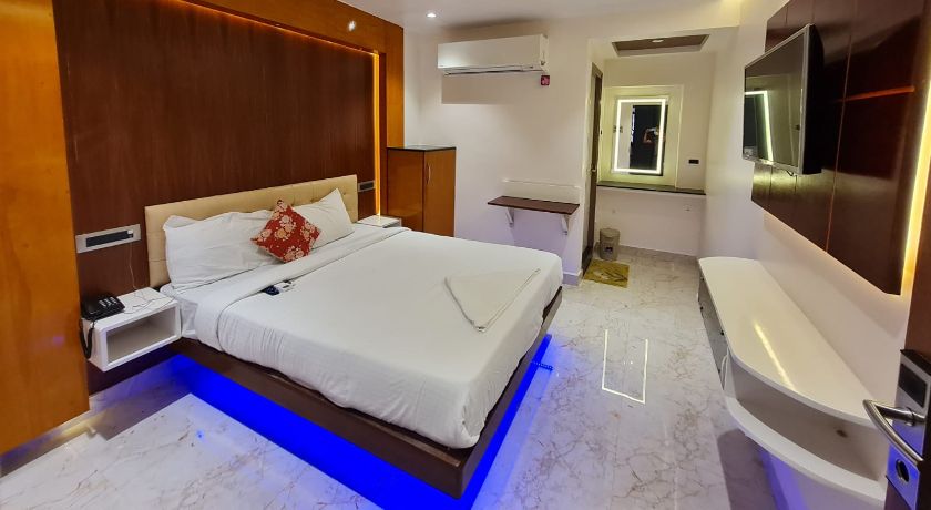 Hotel Sannidhi Inn in Vijayawada