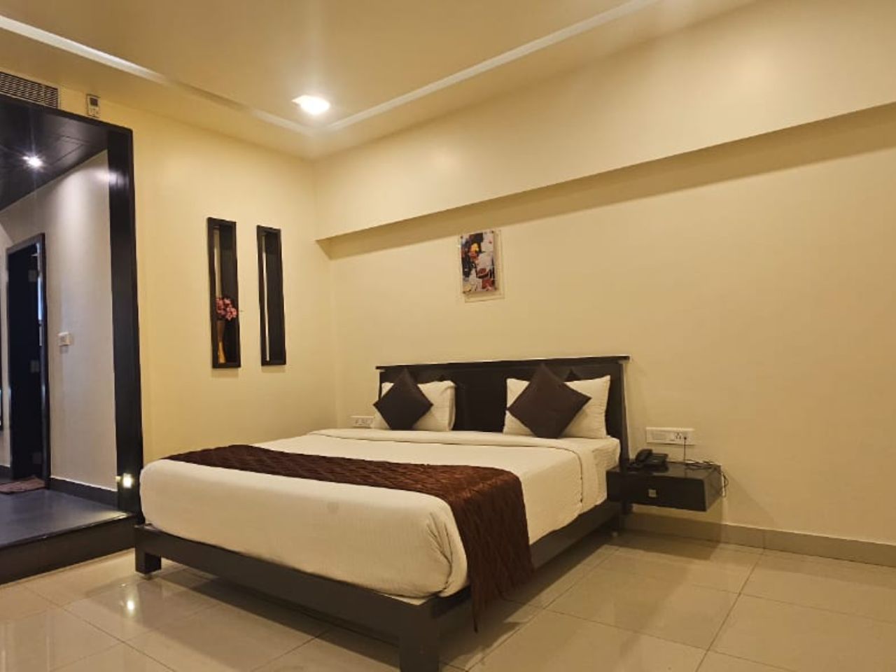 Hotel Rivido Clover in Bangalore