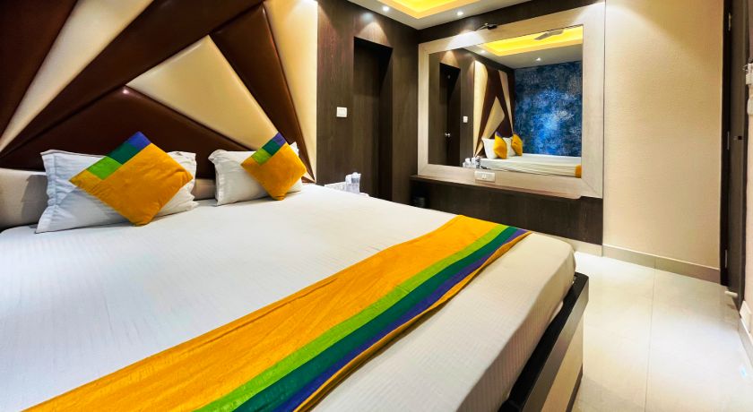 Hotel Steam in Kolkata