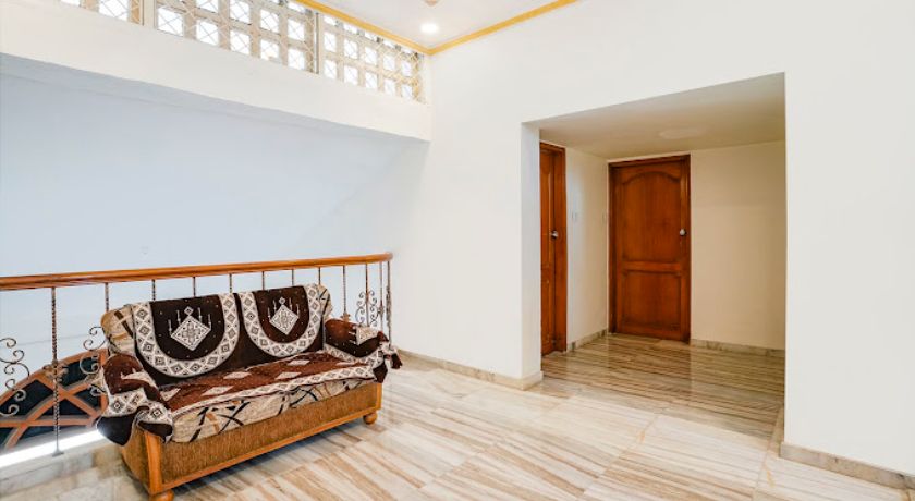 Hotel Rest And Peace in Ahmedabad