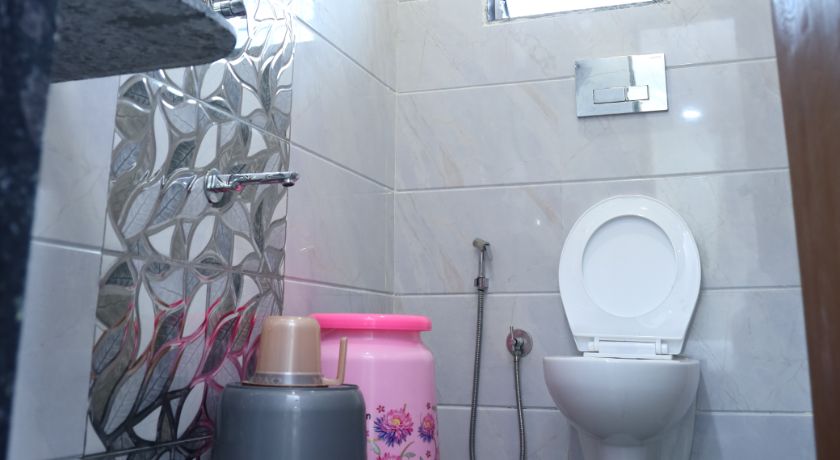 Hotel Orchide House in Navi Mumbai