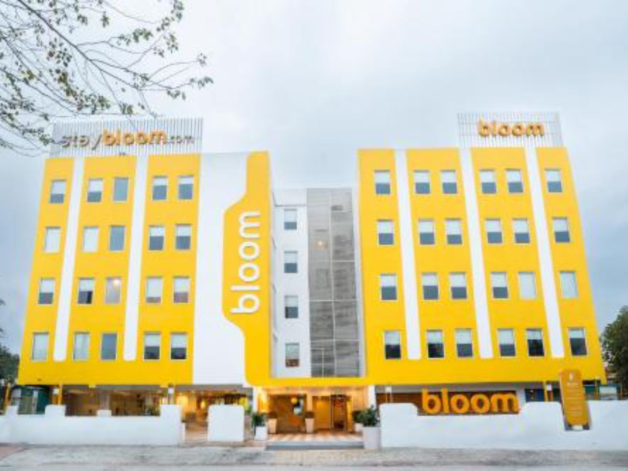 Bloom Hotel - Medicity in Gurgaon