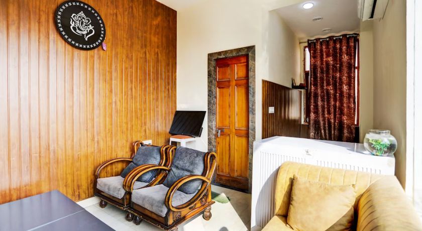 Hotel Galaxy Inn in Noida