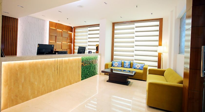 Bellmont Hotel in Noida