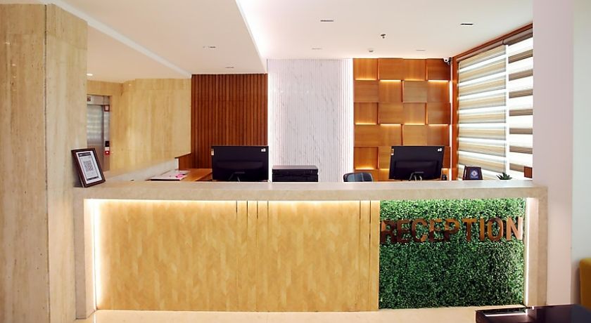 Bellmont Hotel in Noida