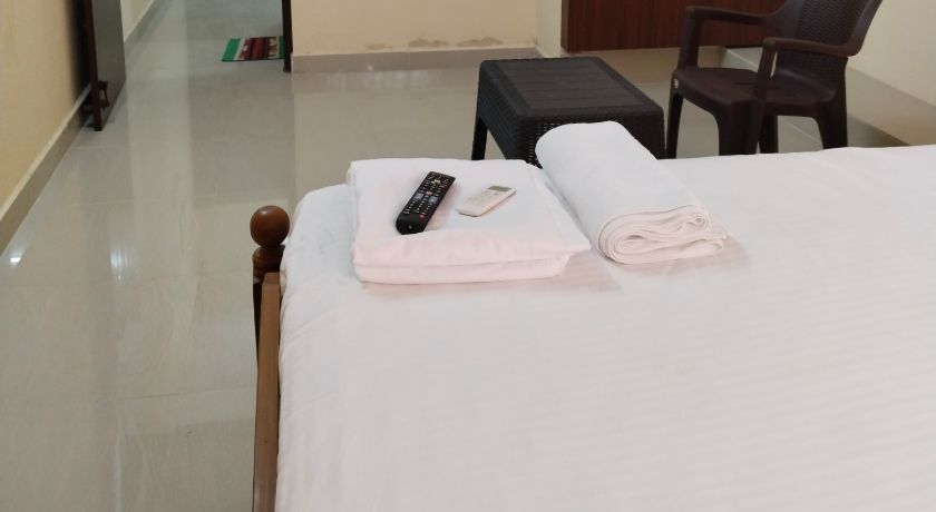 Srinivasa Residency Keelkattalai in Chennai