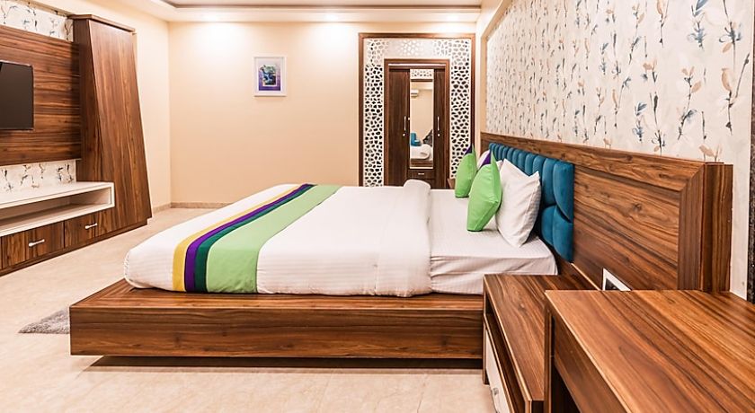 Lemon Wood Suites in Pune