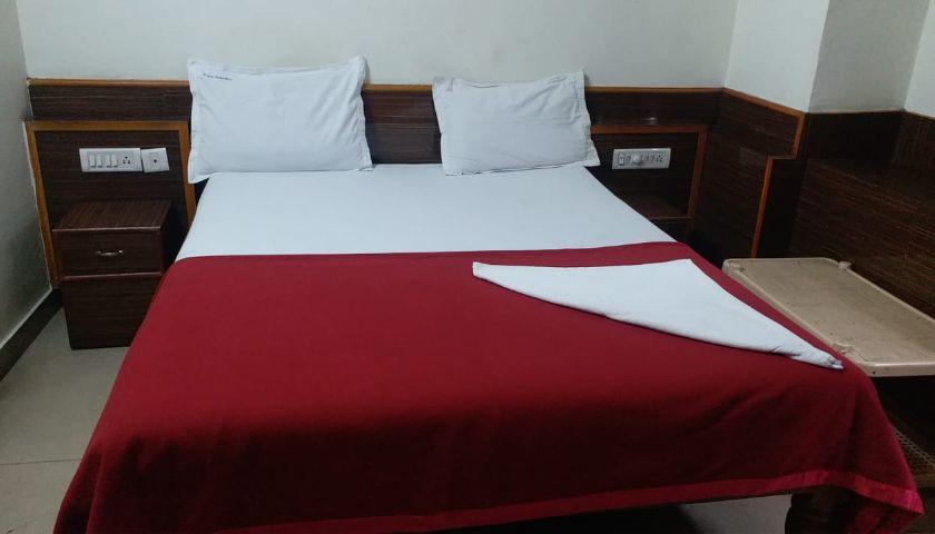 Rose Garden Lodge in Mysore