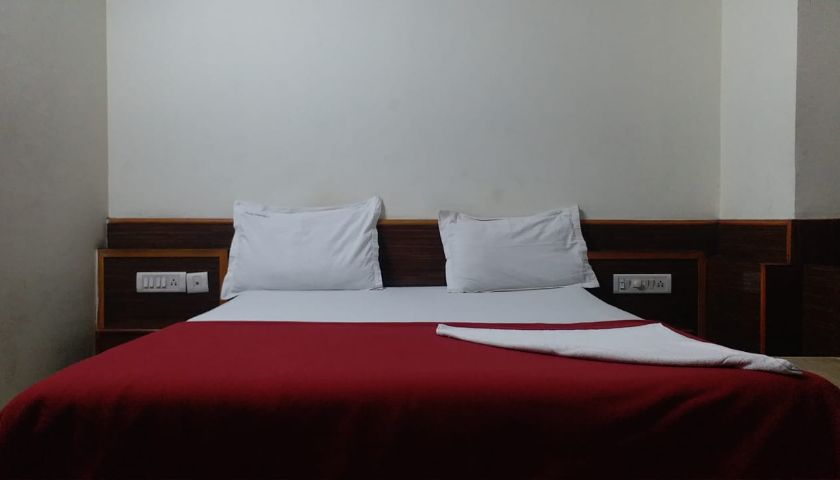 Rose Garden Lodge in Mysore