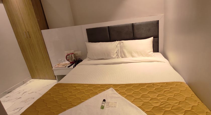 Grand Dyad Hotel in Mumbai