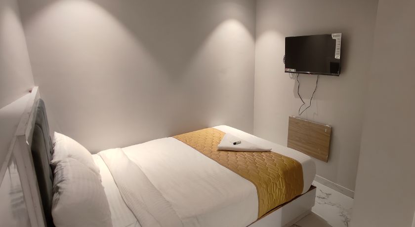 Grand Dyad Hotel in Mumbai