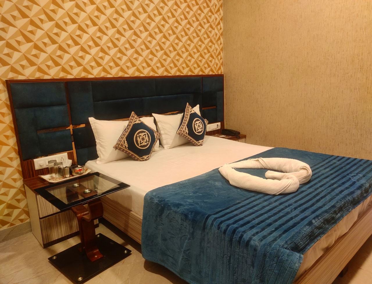 Hotel Velora in Mumbai