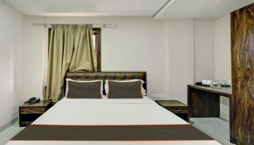 Hotel Orange Park in Bangalore