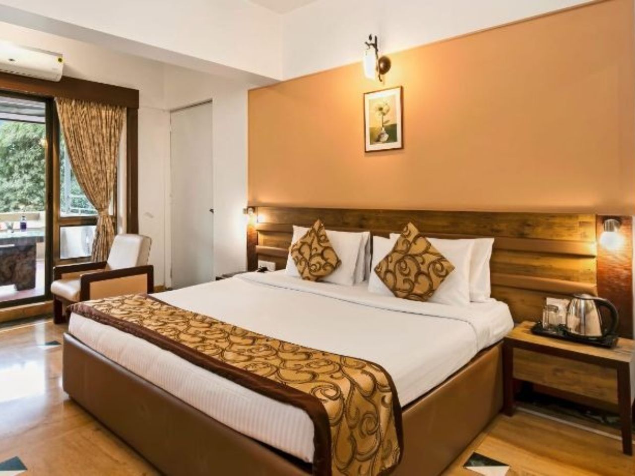 Hotel Sapphire in Lonavala