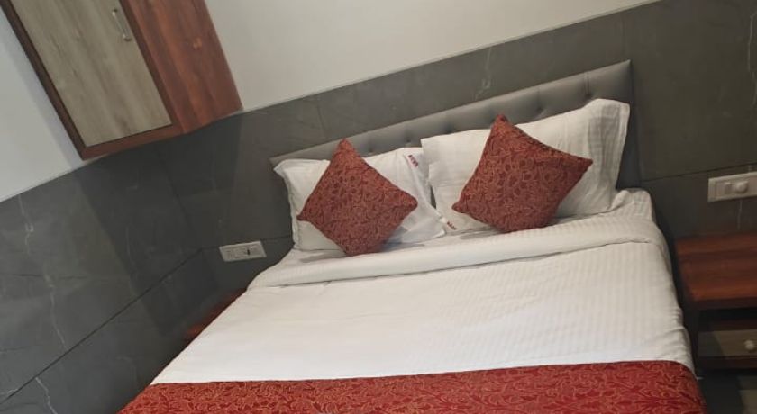 Hotel Shubham Inn in Mumbai