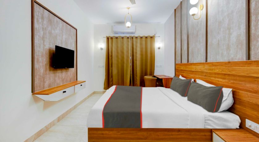 Hotel Royal Suites in Bangalore
