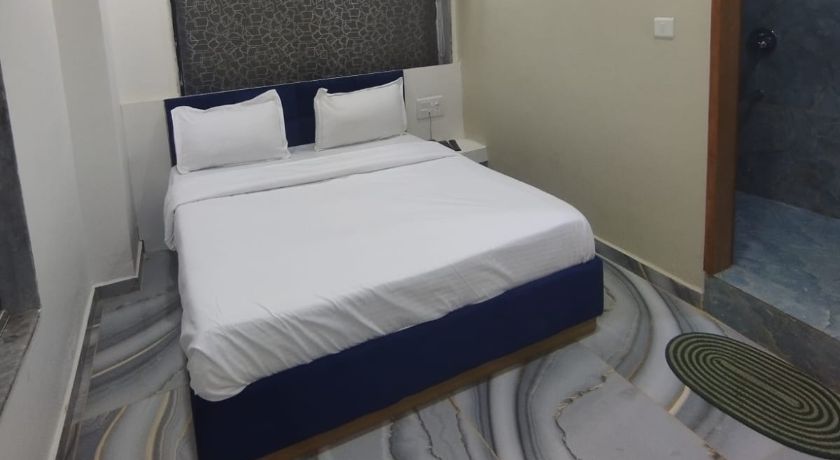 Hotel Gift Inn in Gandhinagar