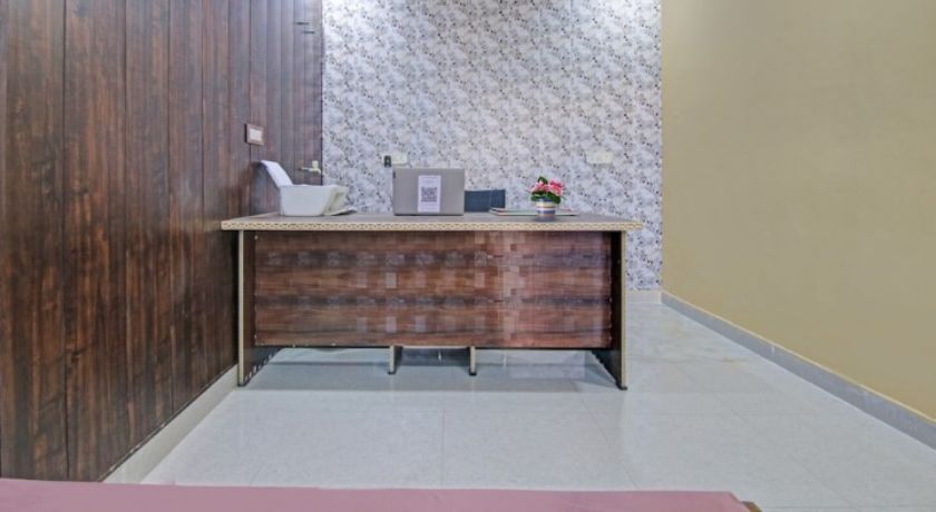 Hotel Govind Residency in Noida