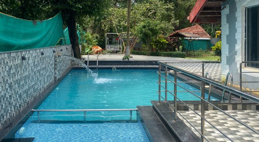 Jewel Resort in Lonavala