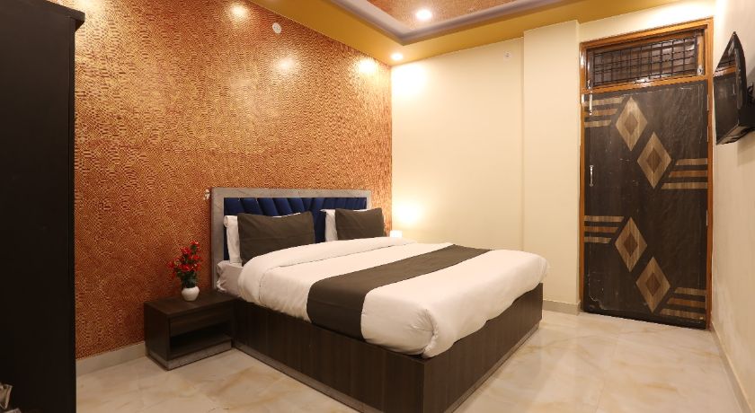 Hotel Raas Inn in Kanpur