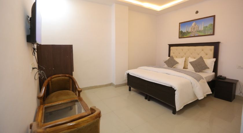 Hotel Royal Empire in Mohali