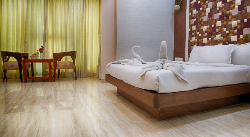 The Oval Rooms in Kolkata