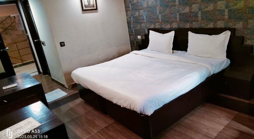 Hotel Maya International in Jaipur