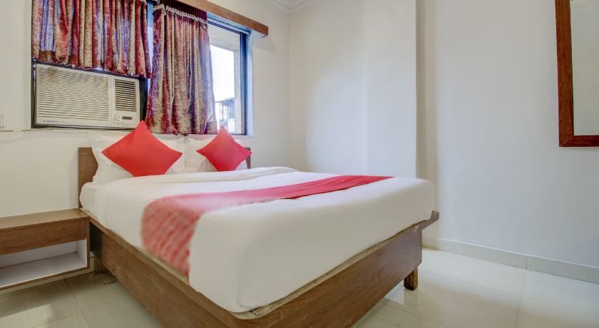 Hotel Della Comforts in Thane
