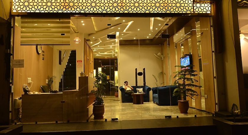 Hotel JP Vista in Zirakpur