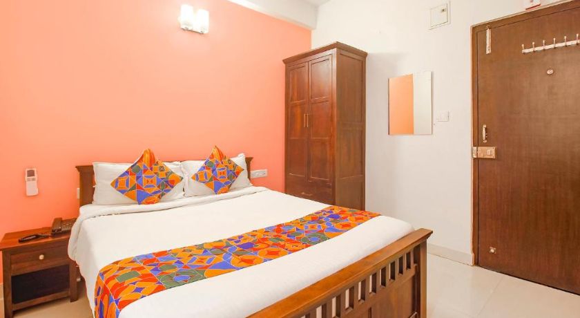 Corner Courtyard in Hyderabad